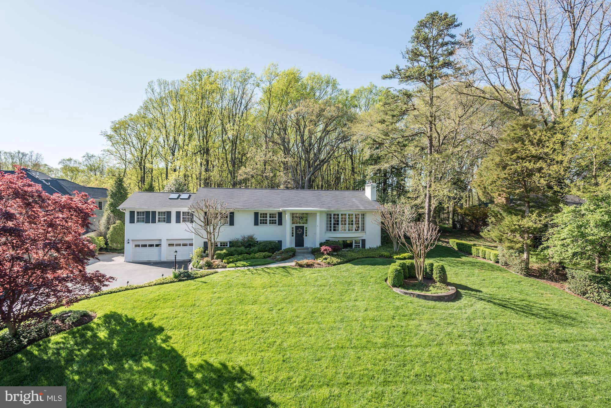 1062 Rector Lane McLean, VA 22102 - Photo 1 of 37 Front Exterior