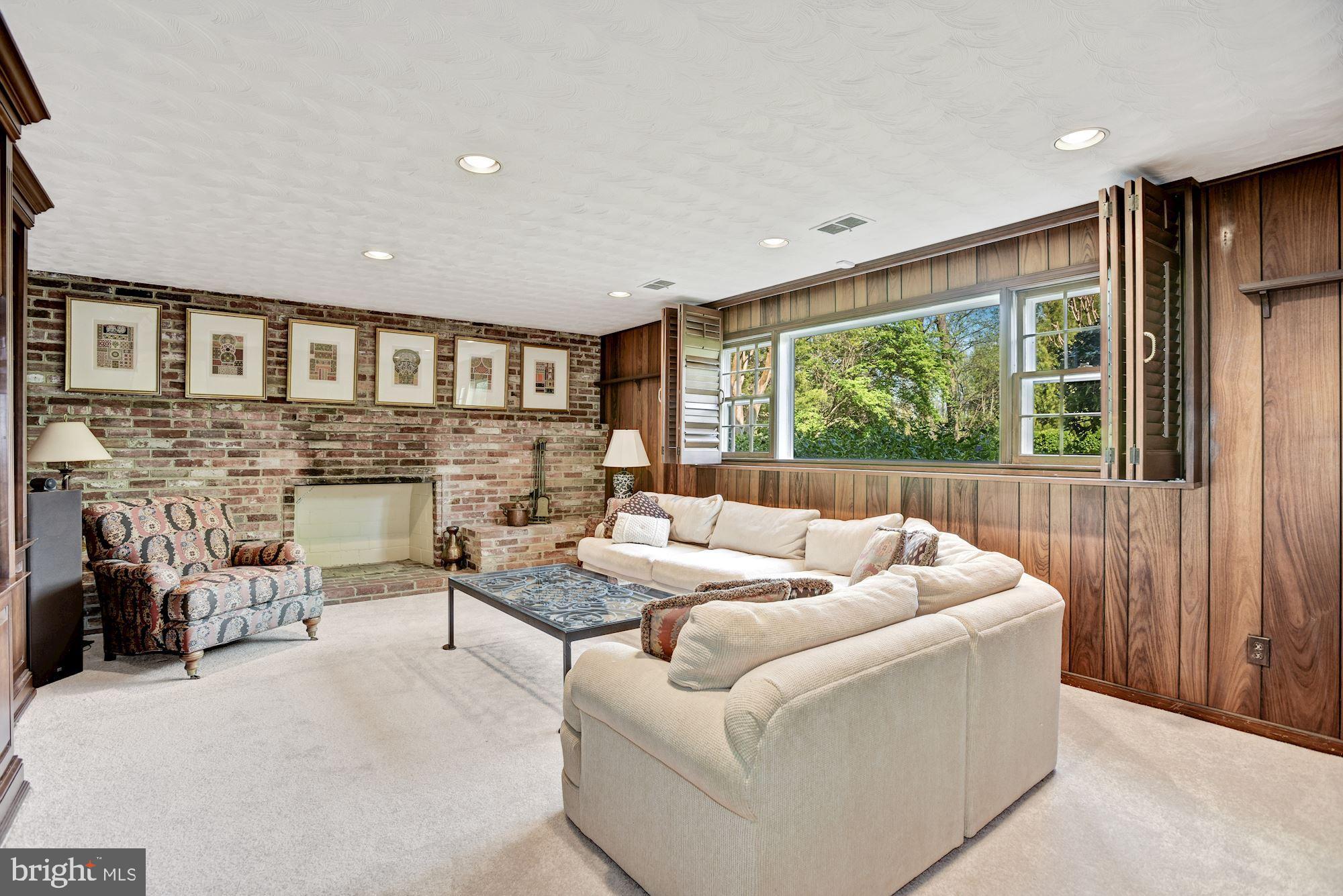 1062 Rector Lane McLean, VA 22102 - Photo 25 of 37 Family Room
