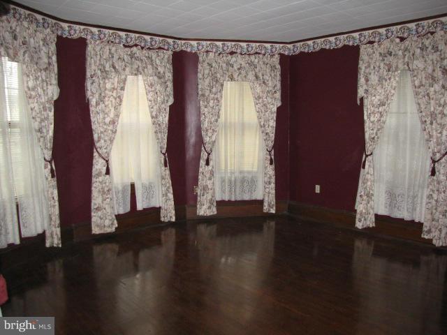 8809 Quarry Road Manassas, VA 20110 - Photo 8 of 10 Bedroom (Master)