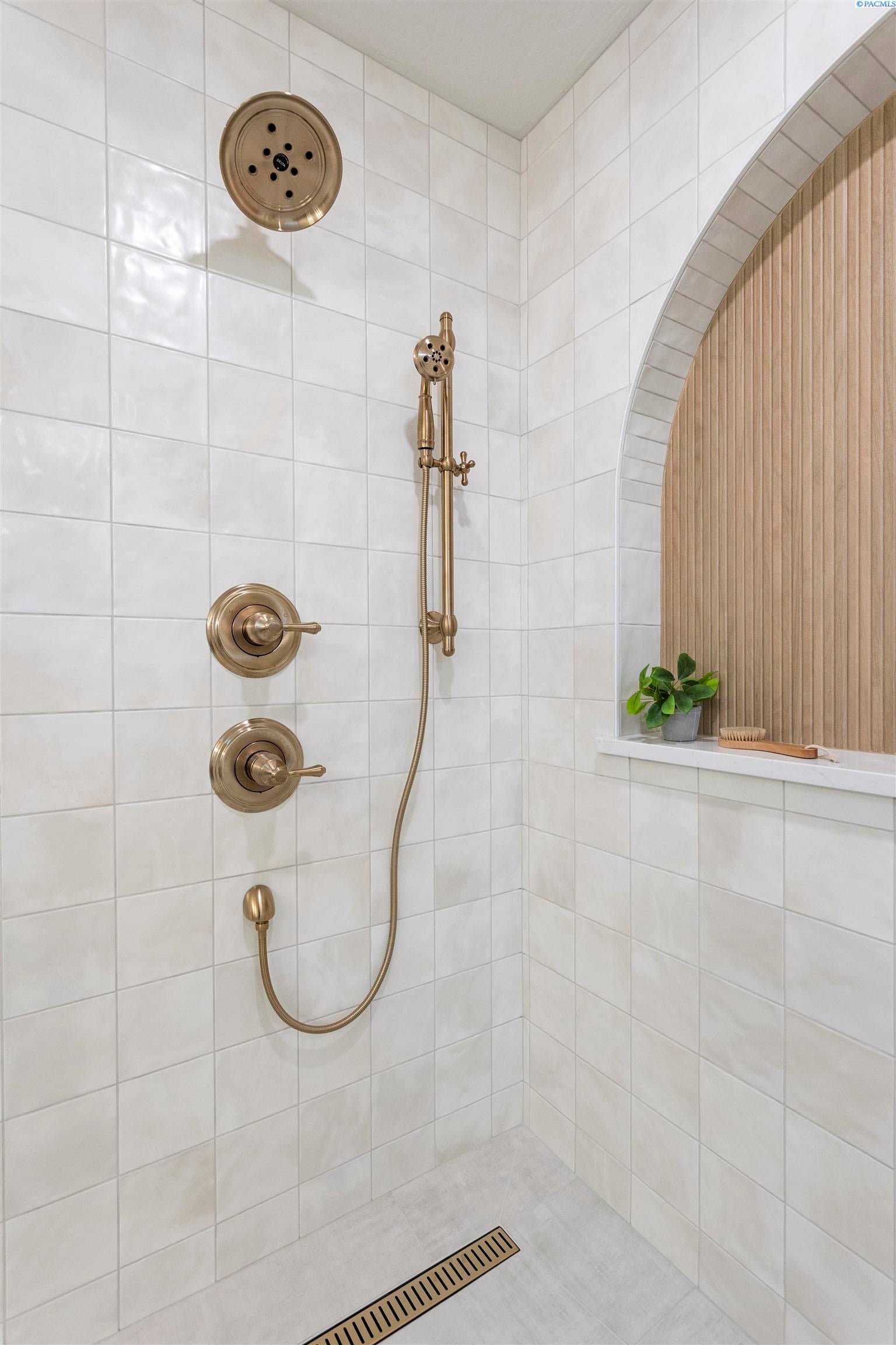 12828 Clark Frk Road Pasco, WA 99301 - Photo 26 of 42 Gallery Image 26