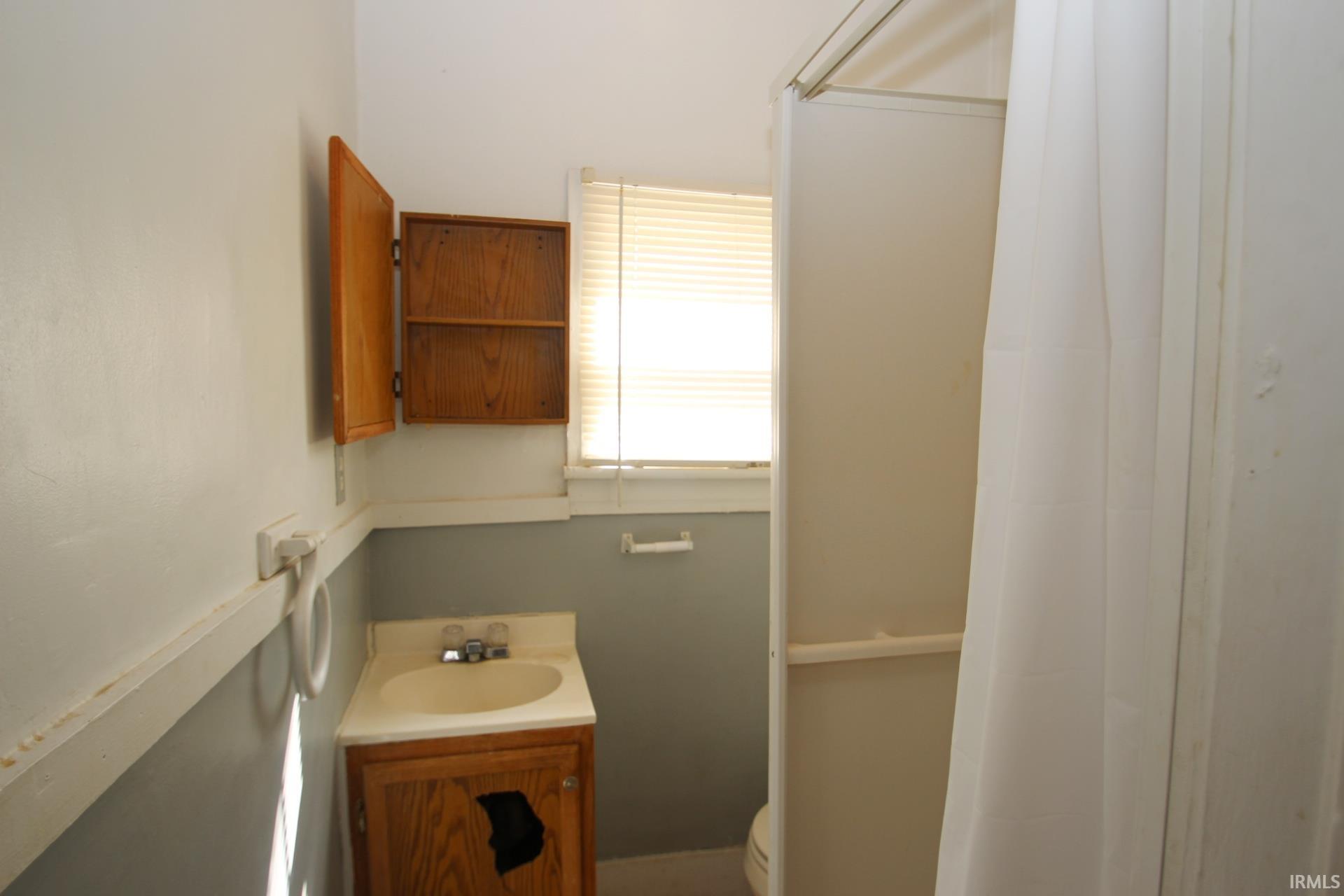 304-306 Indiana Street Wabash, IN 46992 - Photo 7 of 24 Gallery Image 7