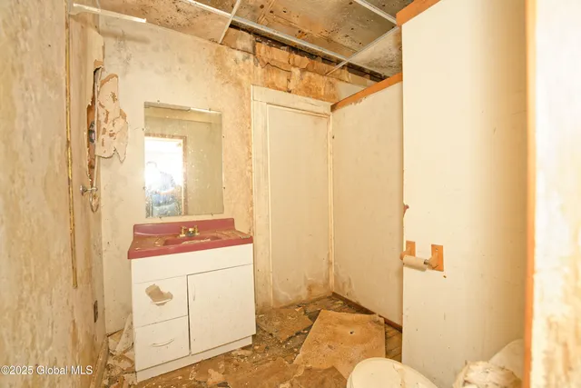 $399,000 | 121-131 North Main Street, Northville, NY 12134