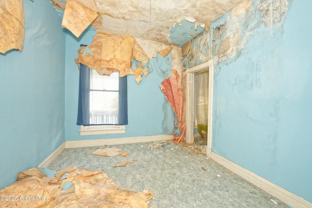 $399,000 | 121-131 North Main Street, Northville, NY 12134