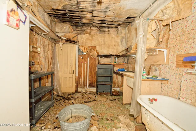 $399,000 | 121-131 North Main Street, Northville, NY 12134