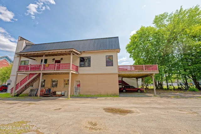 $399,000 | 121-131 North Main Street, Northville, NY 12134