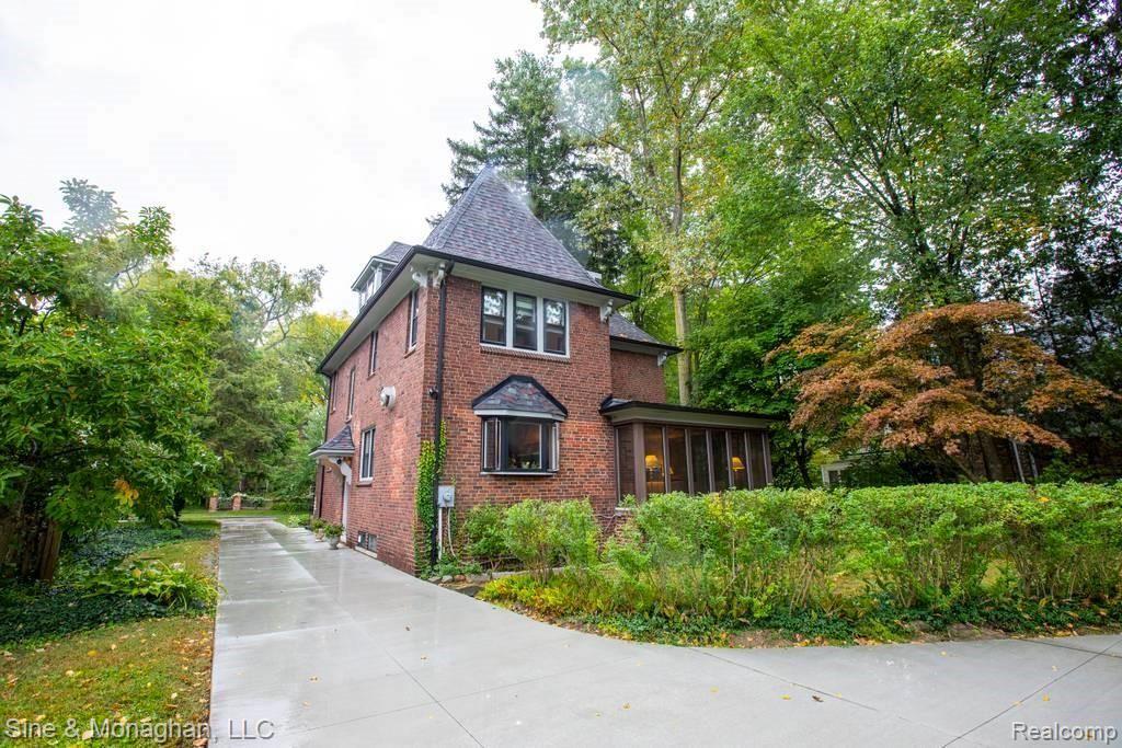 205 Merriweather Road Grosse Pointe Farms, MI 48236 - Photo 33 of 36
