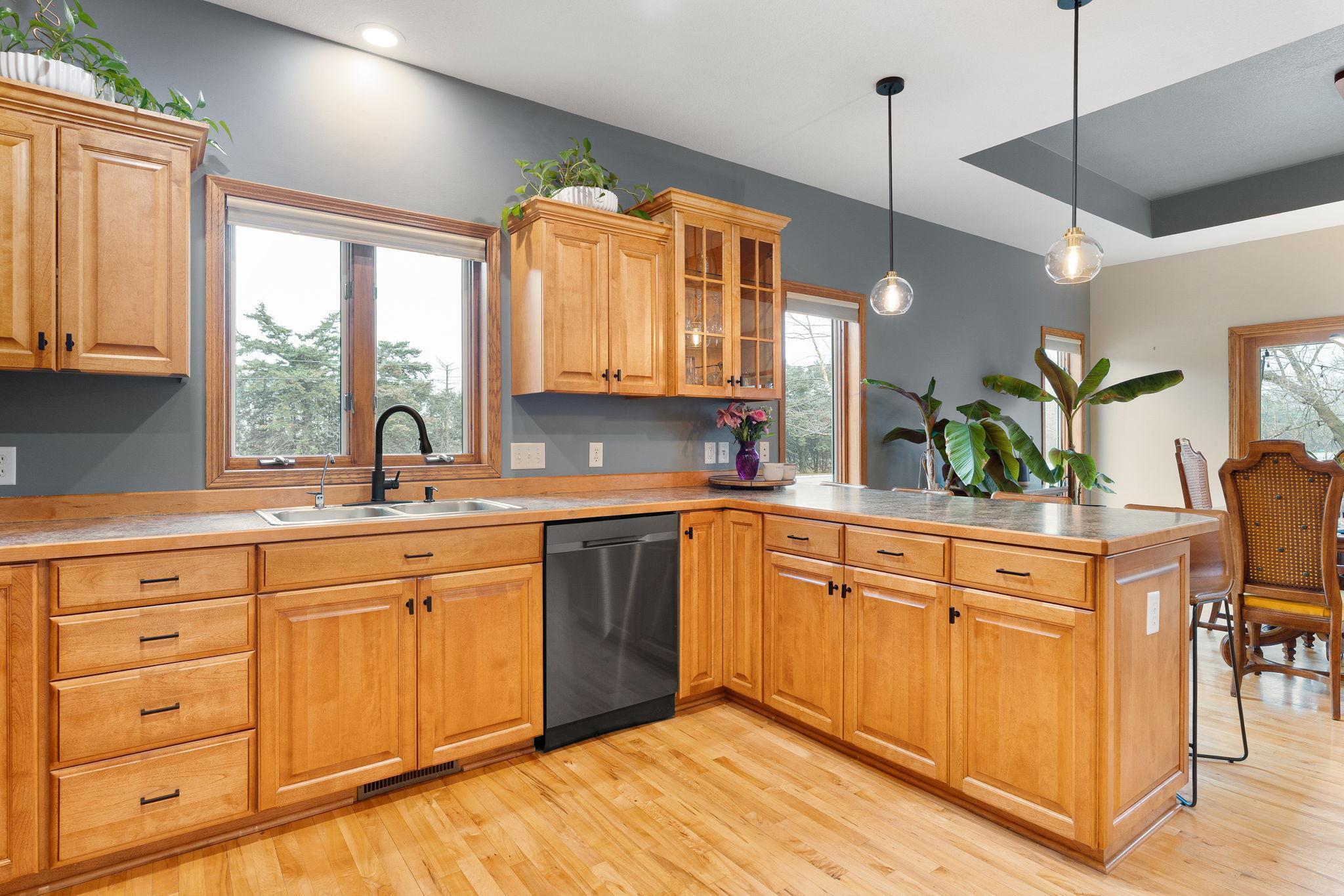 1602 26th Street Southwest Austin, MN 55912 - Photo 33 of 62