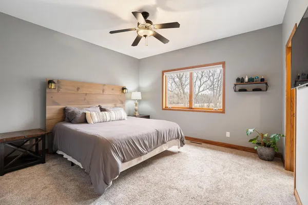 $539,900 | 1602 26th Street Southwest, Austin, MN 55912