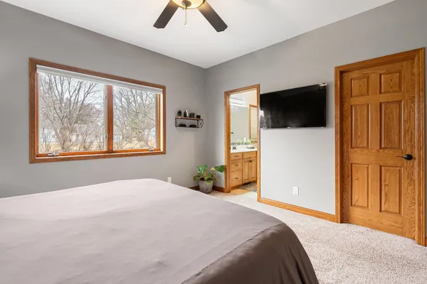 $539,900 | 1602 26th Street Southwest, Austin, MN 55912
