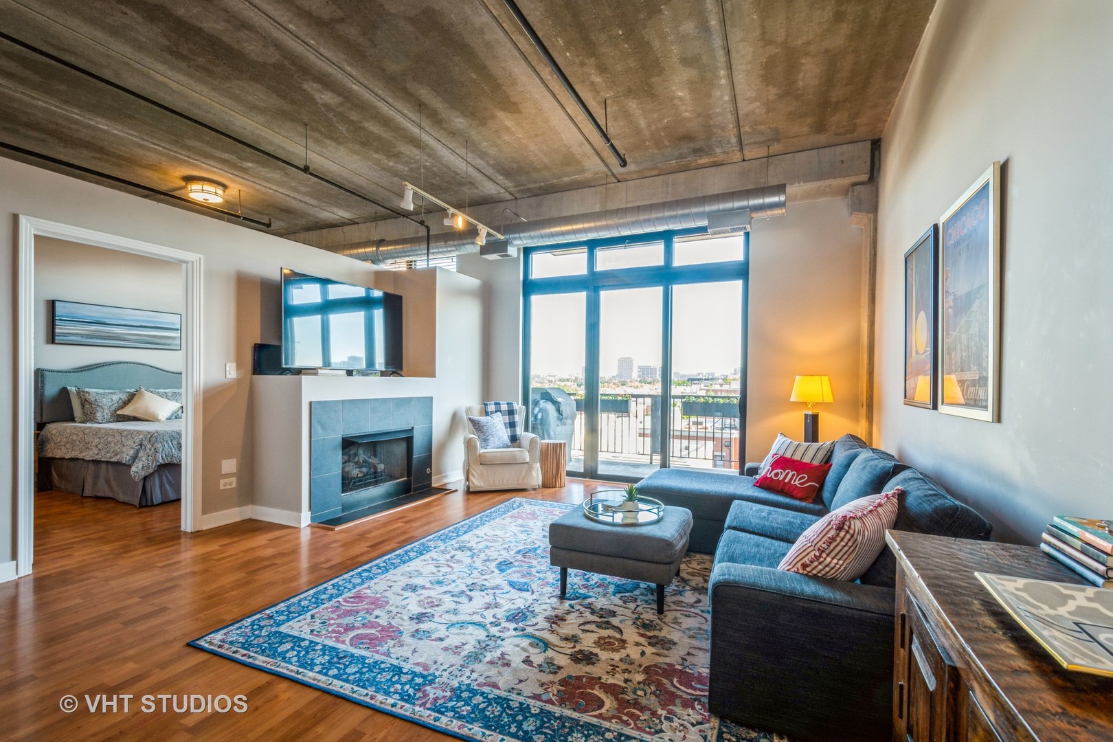 811 West 15th Place, Unit 503 Chicago, IL 60608 - Photo 2 of 21