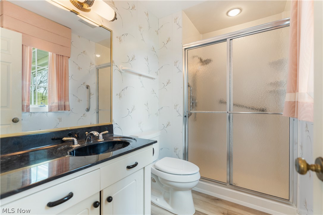 2240 Devonshire Road Northwest Canton, OH 44708 - Photo 19 of 36 Masterbath with wakl-in shower.