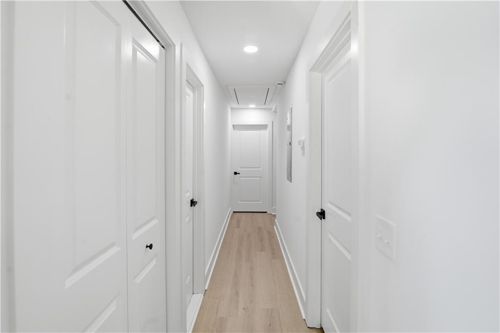 3901 Ebenezer Road Northeast Marietta, GA 30066 - Photo 17 of 50