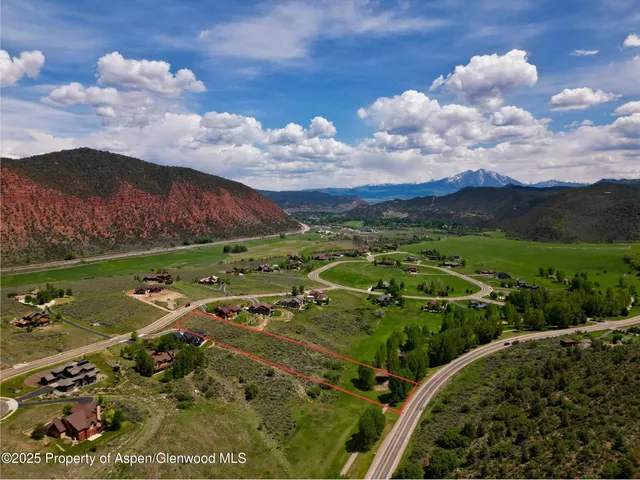 $340,000 | 160 Maroon Drive, Glenwood Springs, CO 81601