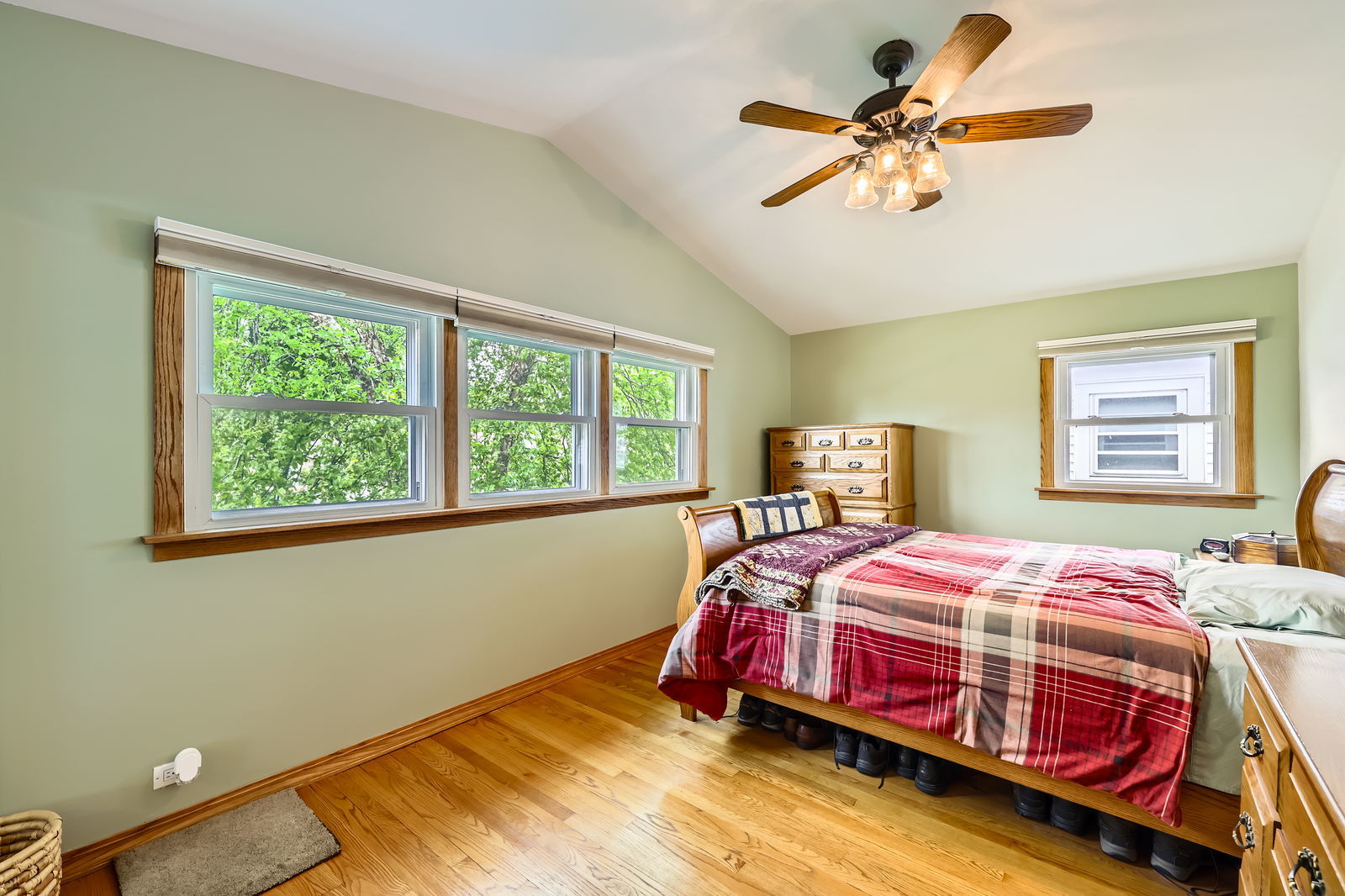 2080 Fox Lane Des Plaines, IL 60018 - Photo 6 of 12