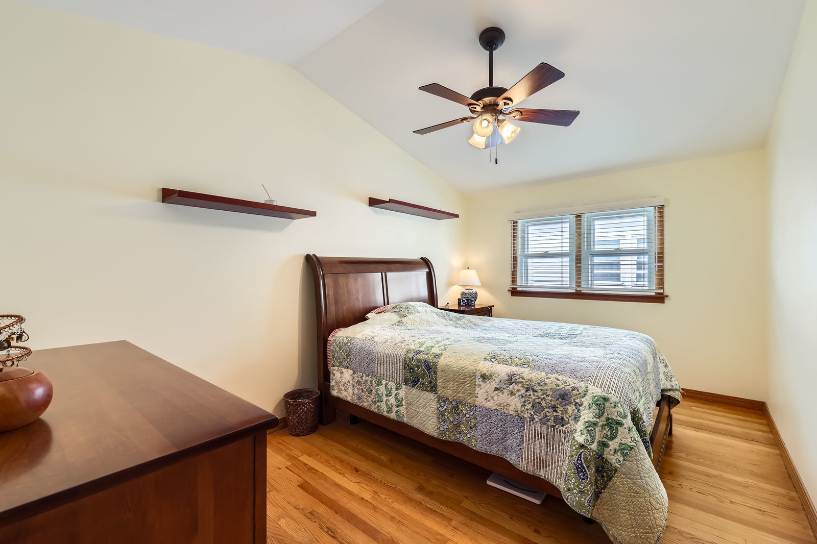 2080 Fox Lane Des Plaines, IL 60018 - Photo 8 of 12