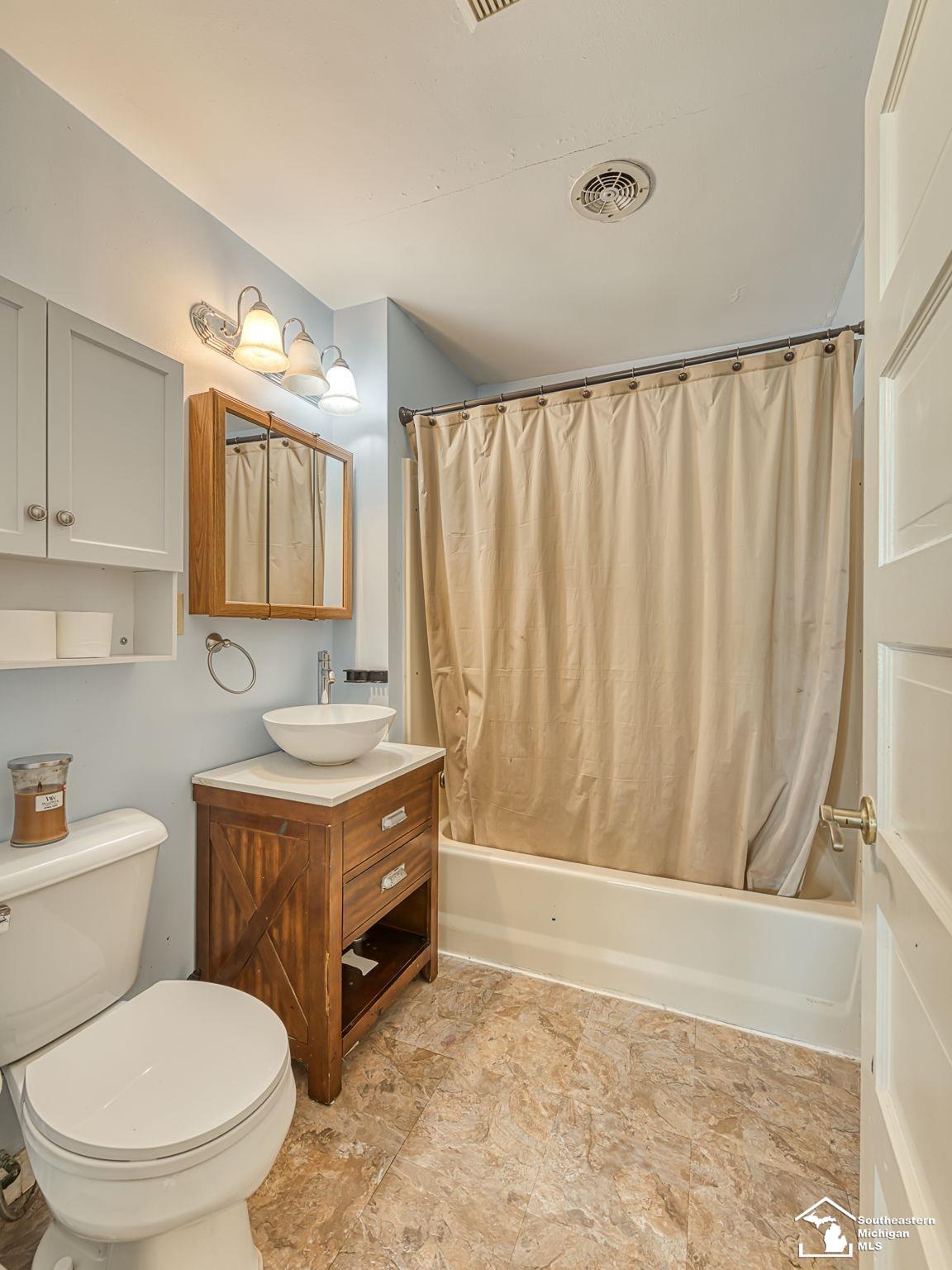 12676 Wabash Road Milan, MI 48160 - Photo 12 of 32 Gallery Image 12