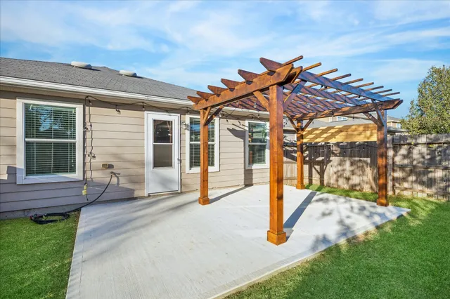 $2,200 | 16031 Heights Harvest Lane, Cypress, TX 77429