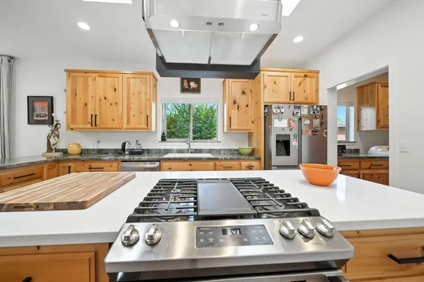 $639,900 | 3821 Pebble Drive, Redding, CA 96001