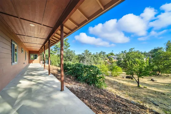 $639,900 | 3821 Pebble Drive, Redding, CA 96001