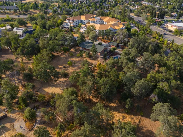 $639,900 | 3821 Pebble Drive, Redding, CA 96001