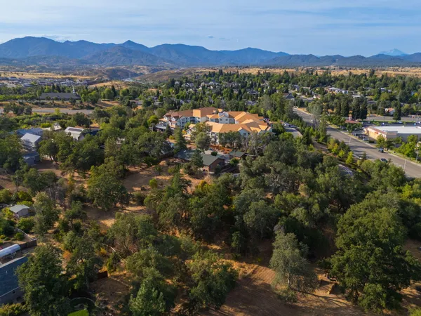 $639,900 | 3821 Pebble Drive, Redding, CA 96001