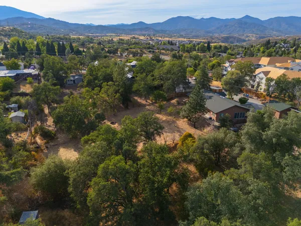 $639,900 | 3821 Pebble Drive, Redding, CA 96001