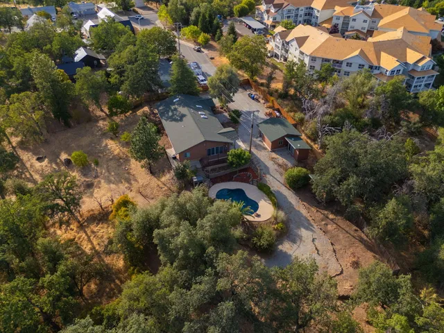 $639,900 | 3821 Pebble Drive, Redding, CA 96001