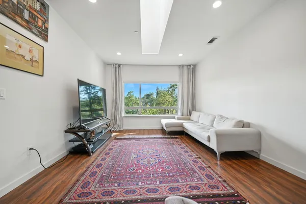 $639,900 | 3821 Pebble Drive, Redding, CA 96001