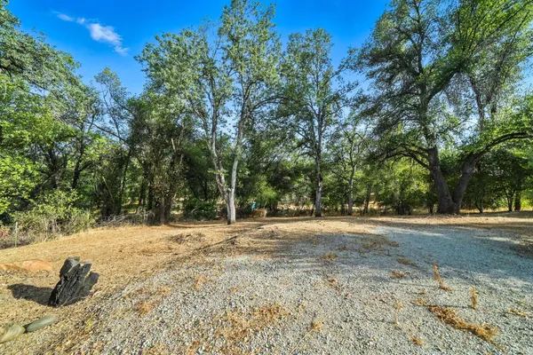 $639,900 | 3821 Pebble Drive, Redding, CA 96001