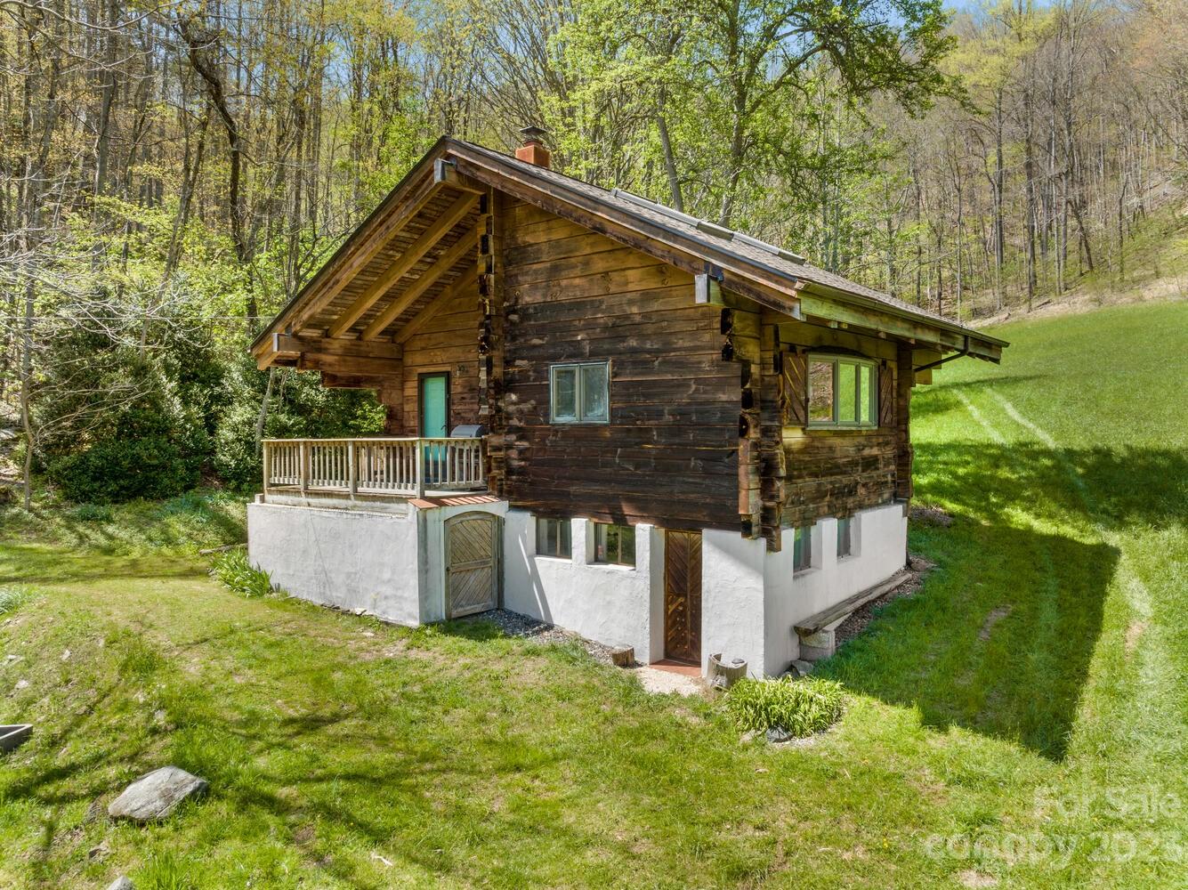1620 South Fork Road Marshall, NC 28753 - Photo 3 of 41 Gallery Image 3