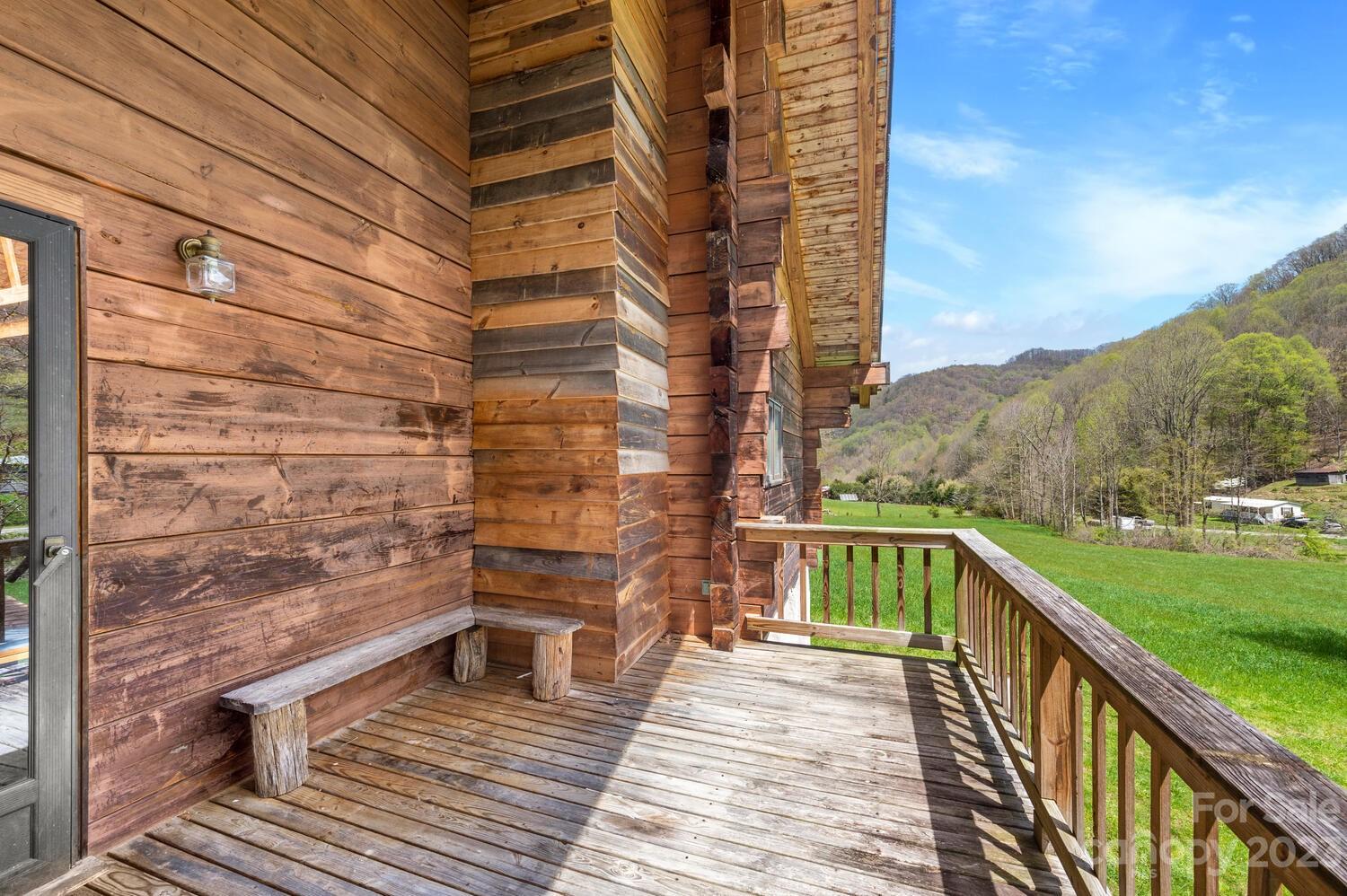 1620 South Fork Road Marshall, NC 28753 - Photo 10 of 41 Gallery Image 10