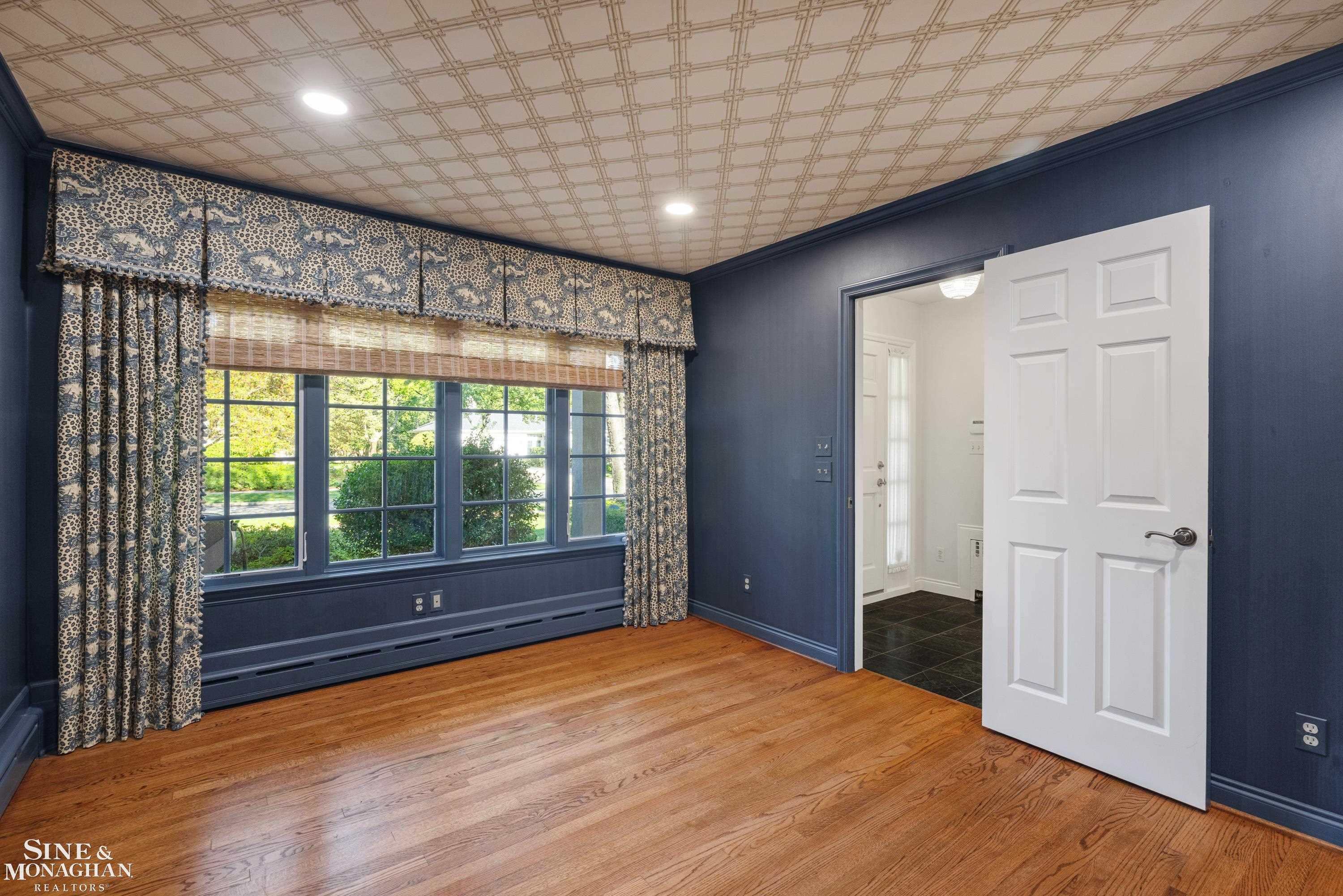 216 Ridge Road Grosse Pointe Farms, MI 48236 - Photo 13 of 50