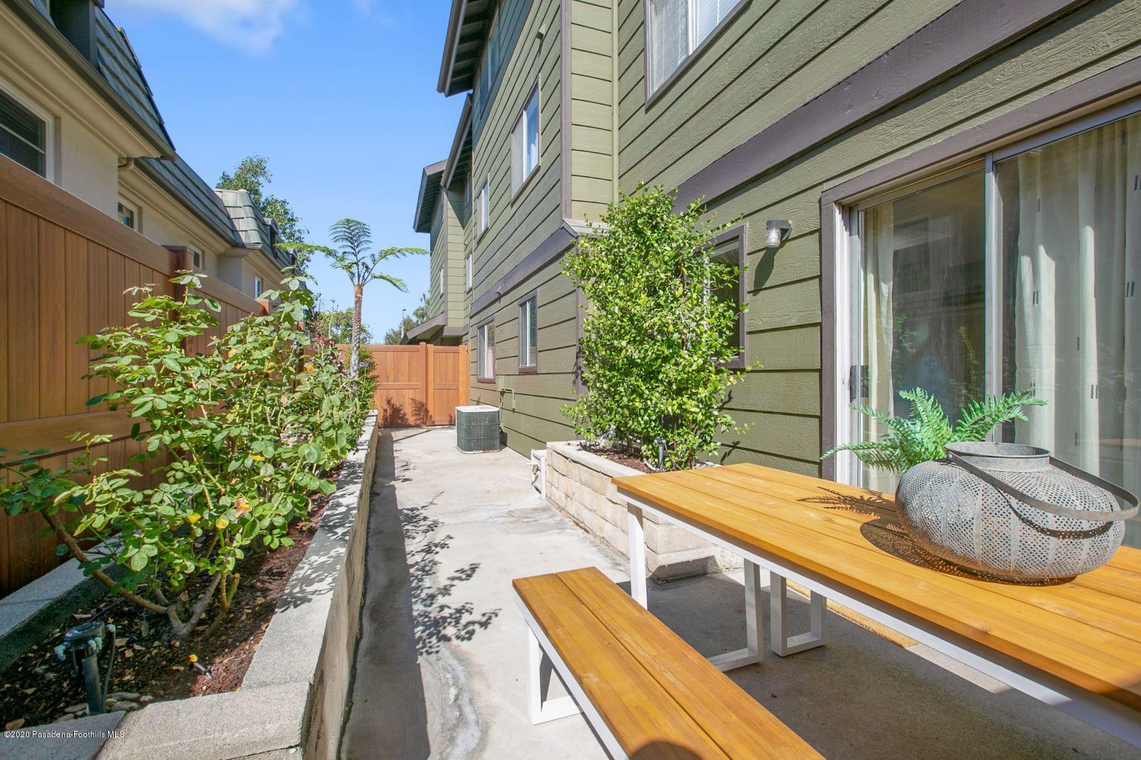 246 Alpine Street, Unit 5 Pasadena, CA 91106 - Photo 11 of 17 5I1A1639_11