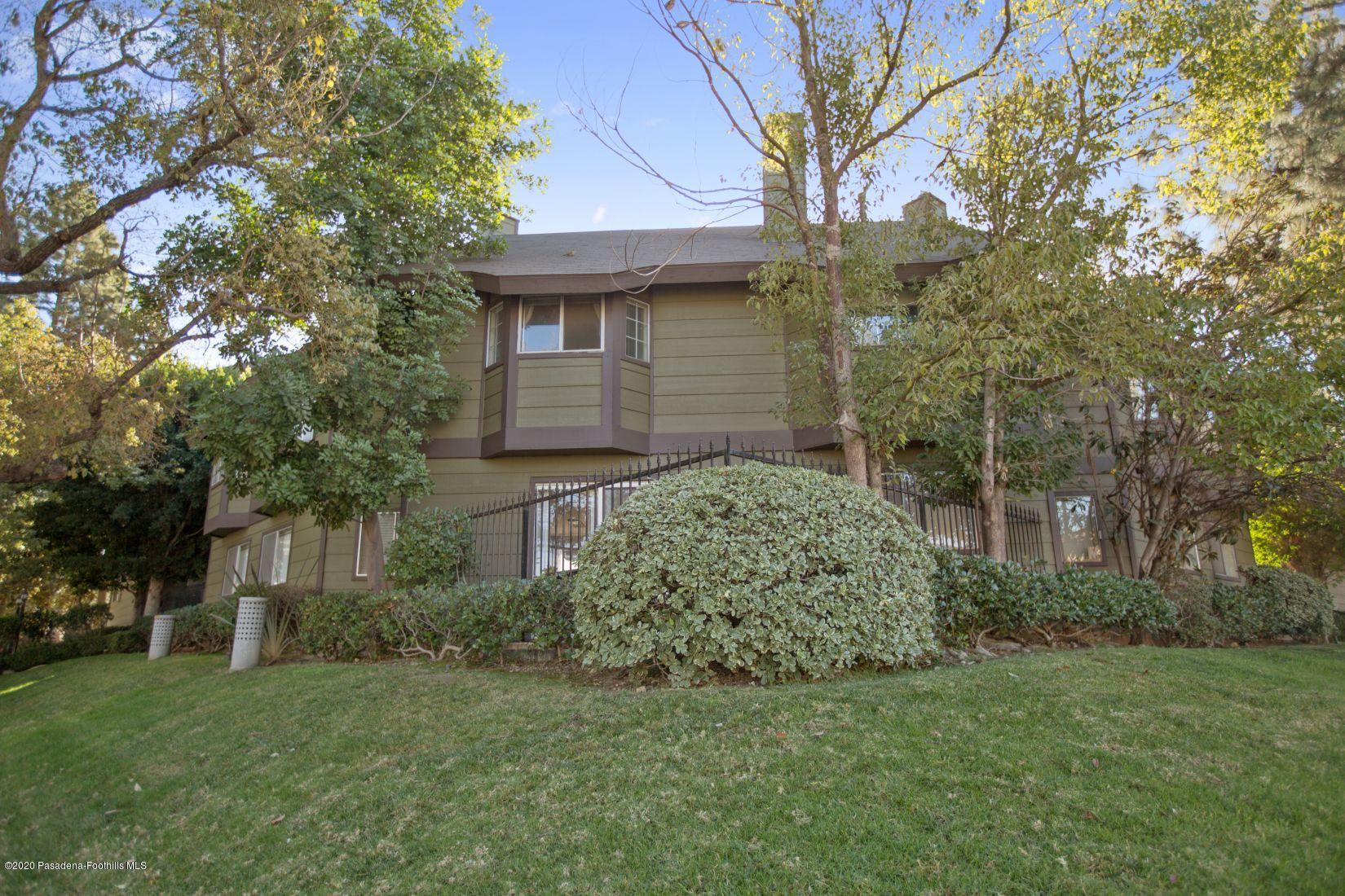 246 Alpine Street, Unit 5 Pasadena, CA 91106 - Photo 16 of 17 5I1A0525_28