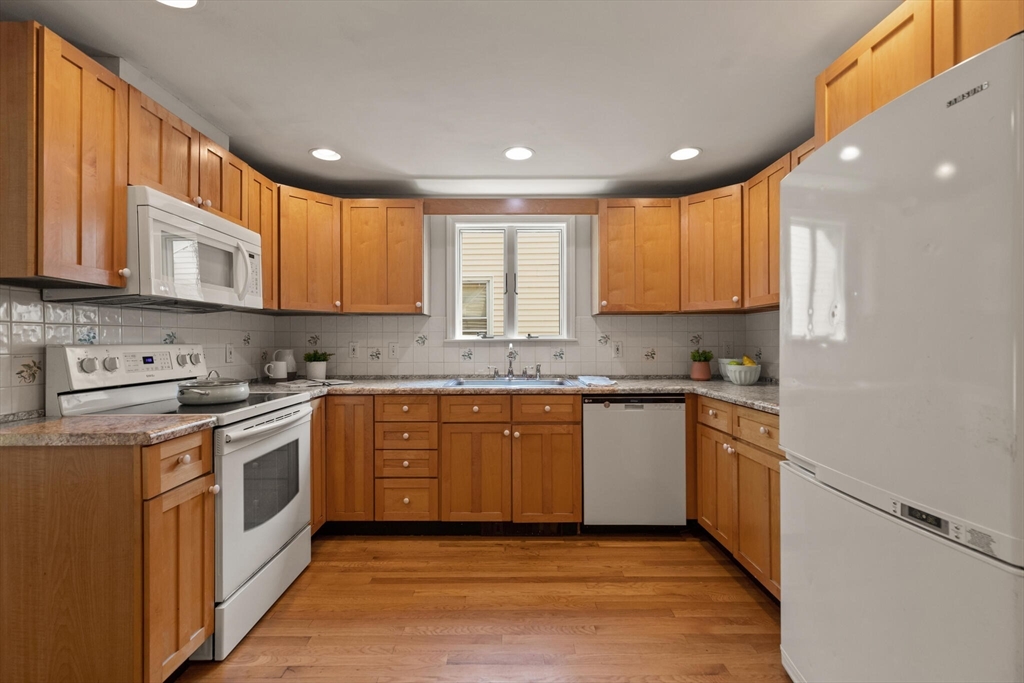 107 Roberts Road Medford, MA 02155 - Photo 7 of 28 Gallery Image 7