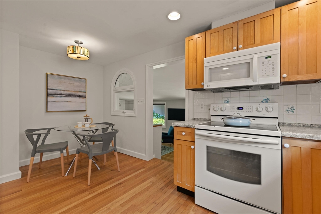 107 Roberts Road Medford, MA 02155 - Photo 8 of 28 Gallery Image 8