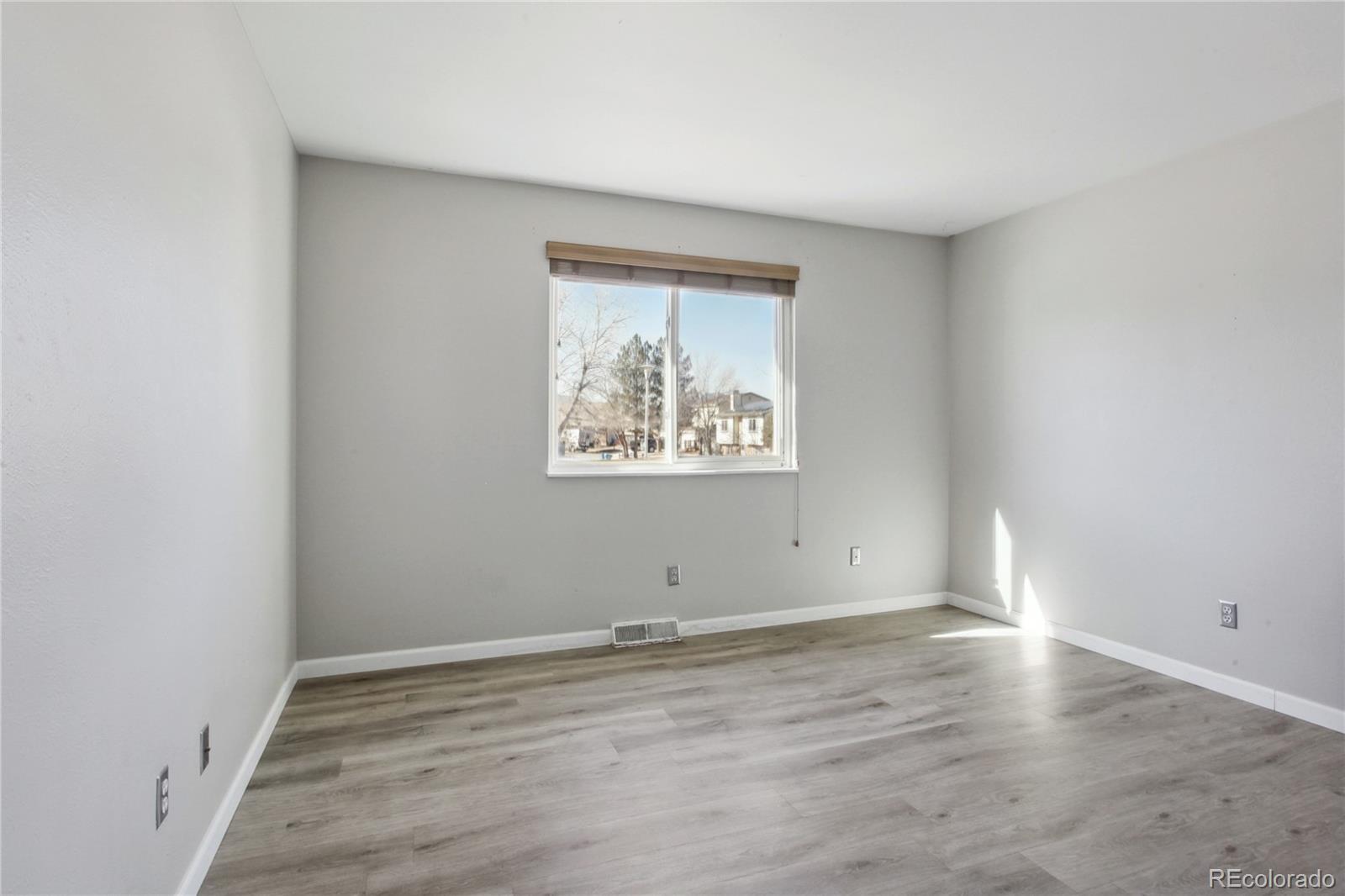 10762 Routt Court Westminster, CO 80021 - Photo 9 of 24