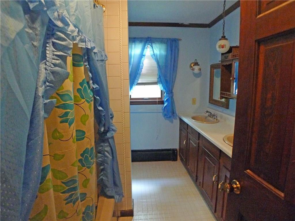 748 Ocean Point Road East Boothbay, ME 04544 - Photo 11 of 17 Photo