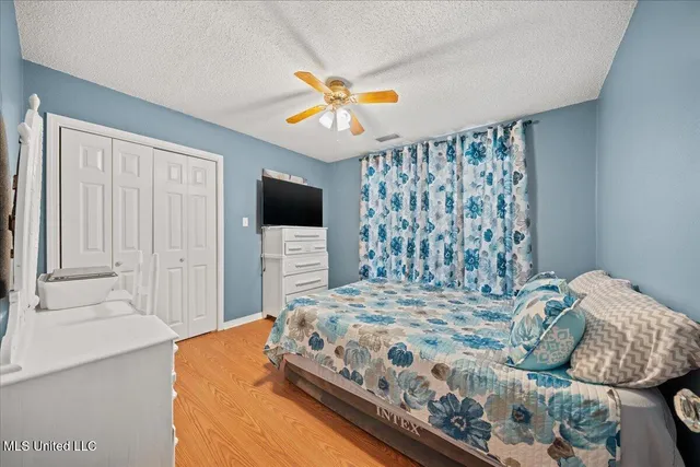 $269,900 | 1509 Oak Leaf Circle, Gautier, MS 39553