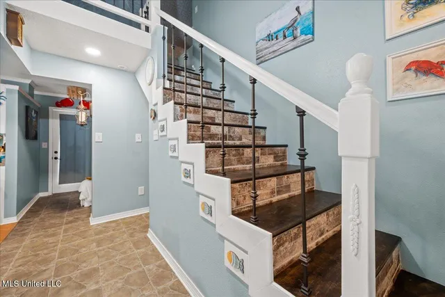 $269,900 | 1509 Oak Leaf Circle, Gautier, MS 39553