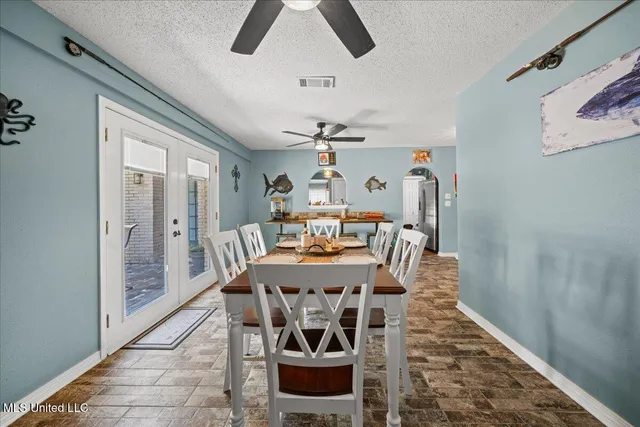 $269,900 | 1509 Oak Leaf Circle, Gautier, MS 39553