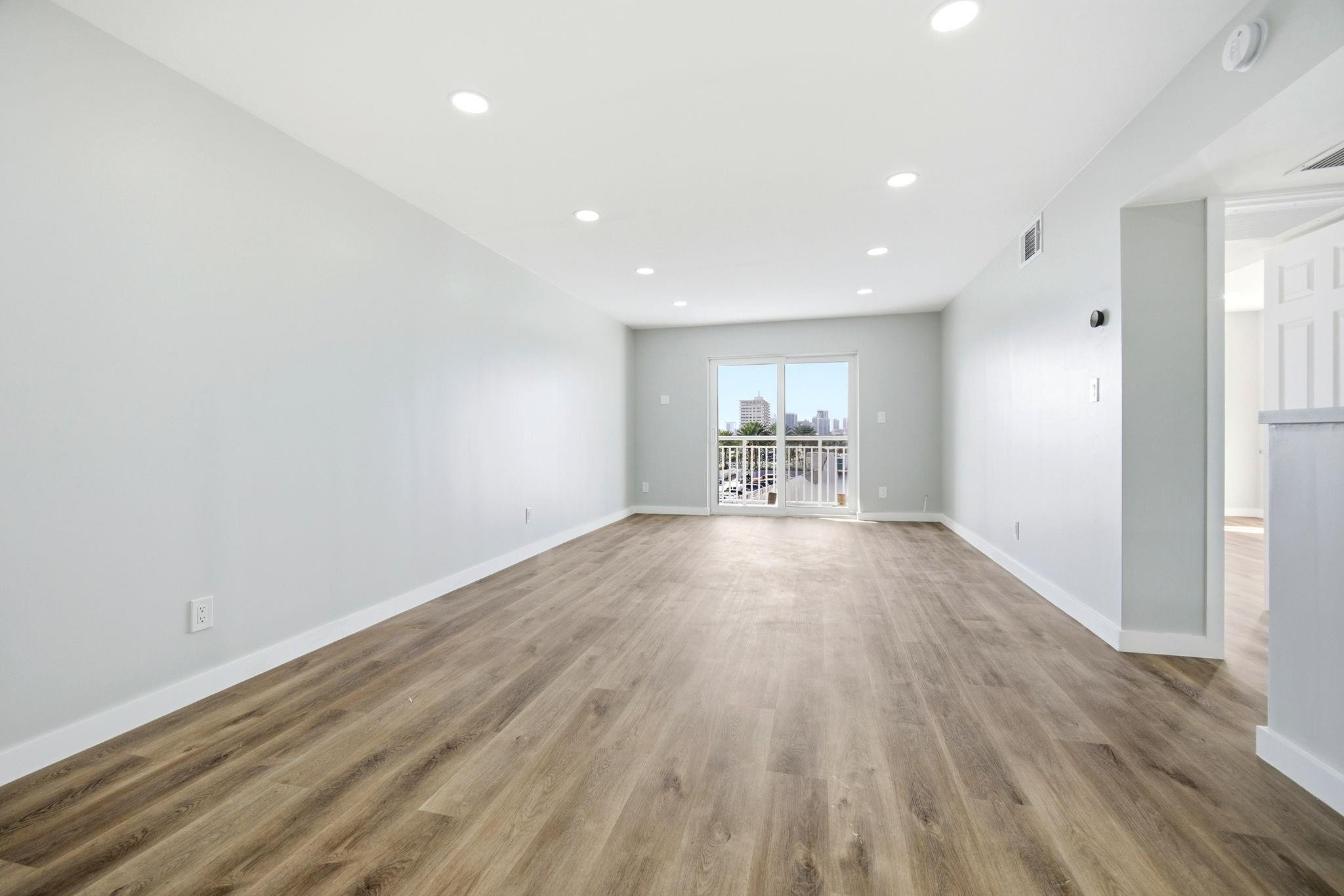 200 South Birch Road, Unit 906 Fort Lauderdale, FL 33316 - Photo 6 of 31 Photo 6