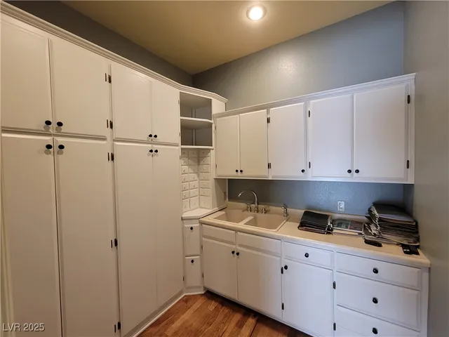 $5,500 | 5110 North Valadez Street, Las Vegas, NV 89149