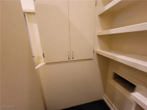 $3,500 | 5110 North Valadez Street, Las Vegas, NV 89149