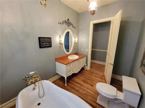 $3,500 | 5110 North Valadez Street, Las Vegas, NV 89149