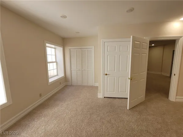 $3,500 | 5110 North Valadez Street, Las Vegas, NV 89149