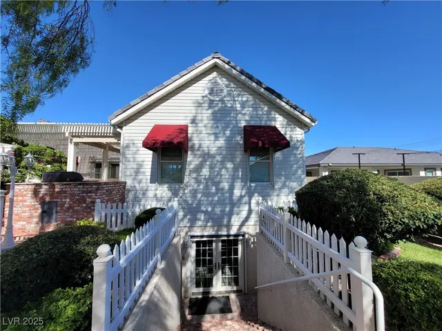 $5,500 | 5110 North Valadez Street, Las Vegas, NV 89149