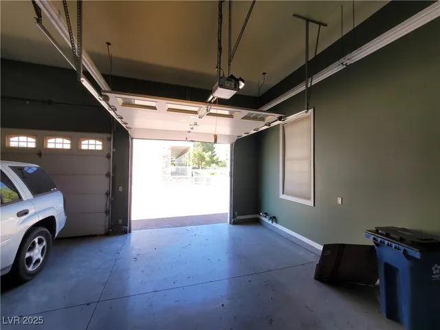 $5,500 | 5110 North Valadez Street, Las Vegas, NV 89149