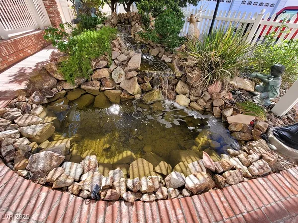 $3,500 | 5110 North Valadez Street, Las Vegas, NV 89149