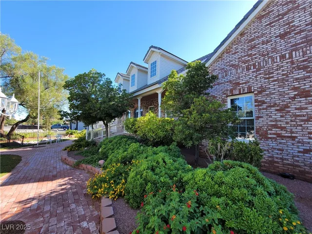 $5,500 | 5110 North Valadez Street, Las Vegas, NV 89149